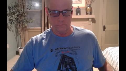 Miles online show from 02/02/25, 01:55