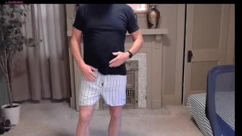 Miles online show from 11/26/25, 06:42