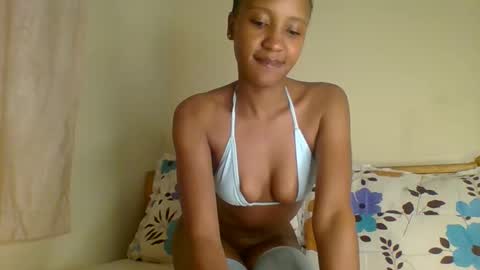 Snapshot of buttter_cup chatting on 10/26/25, 09:53 Claudia online show from 10/26/25, 09:53