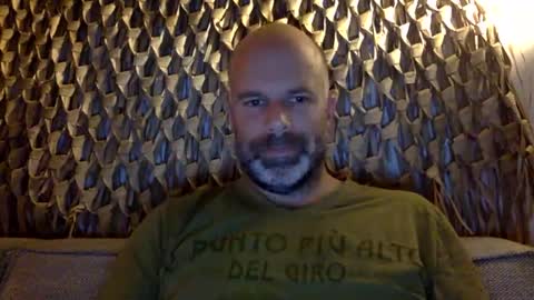 Snapshot of buurman1982isback chatting on 09/11/25, 09:26 buurman1982isback online show from 09/11/25, 09:26