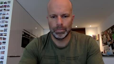 Snapshot of buurman1982isback chatting on 09/15/25, 09:09 buurman1982isback online show from 09/15/25, 09:09