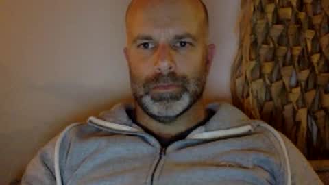 Snapshot of buurman1982isback chatting on 10/06/25, 10:18 buurman1982isback online show from 10/06/25, 10:18