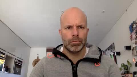 Snapshot of buurman1982isback chatting on 10/27/25, 11:58 buurman1982isback online show from 10/27/25, 11:58