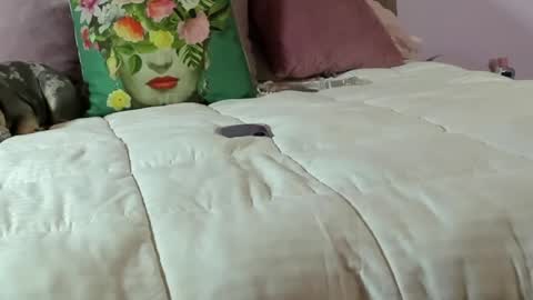 bvby_mia online show from 04/21/26, 02:48