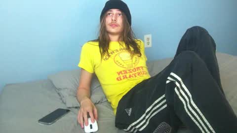 sso. online show from 12/21/25, 03:24