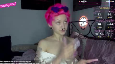 Snapshot of bxbyfxgaa chatting on 02/01/25, 10:23 BxBYFxG online show from 02/01/25, 10:23