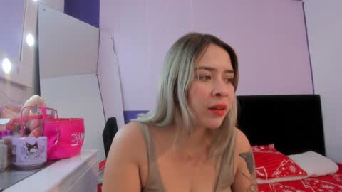 Snapshot of byanca_winklar chatting on 12/17/24, 04:53     online show from 12/17/24, 04:53