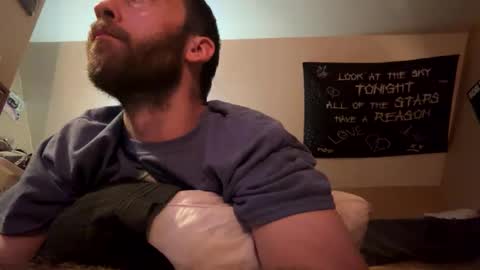 Snapshot of byounce32 chatting on 10/19/25, 02:01 Bounceonme online show from 10/19/25, 02:01