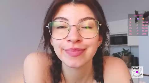 Kira online show from 02/20/26, 09:43