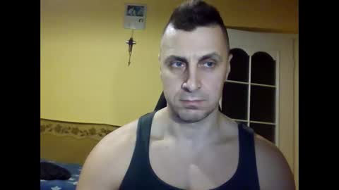 bzykacz1988 online show from 12/16/25, 04:12
