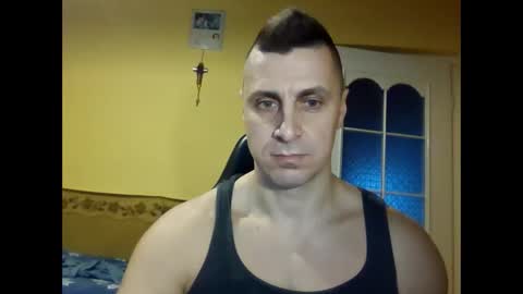 bzykacz1988 online show from 12/17/25, 02:23
