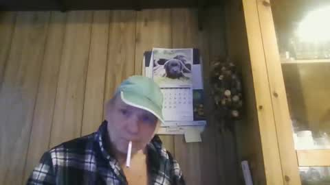 c4u58 online show from 09/25/25, 02:32