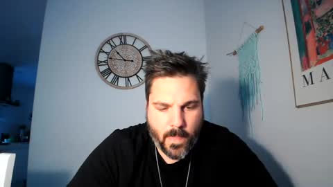Snapshot of c66752837 chatting on 06/11/26, 08:45 clark kent online show from 06/11/26, 08:45