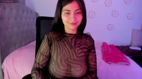 caami02 online show from 03/25/26, 01:33