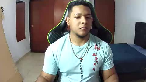 Snapshot of caballerozodi chatting on 10/05/25, 03:54 caballerozodi online show from 10/05/25, 03:54