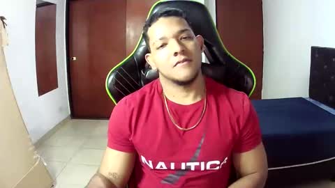 Snapshot of caballerozodi chatting on 10/08/25, 03:20 caballerozodi online show from 10/08/25, 03:20