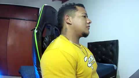 Snapshot of caballerozodi chatting on 10/31/25, 10:44 caballerozodi online show from 10/31/25, 10:44