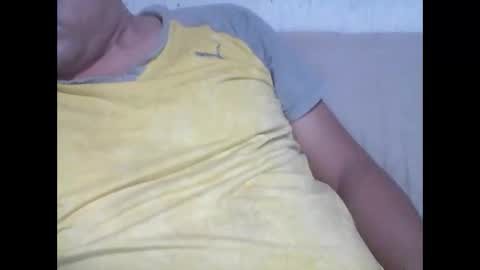 Snapshot of cachito83915 chatting on 04/14/26, 04:51 Cachudosexy online show from 04/14/26, 04:51