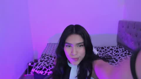 caelisse_cb online show from 11/28/25, 03:04