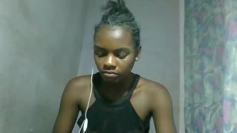 Snapshot of caella98 chatting on 04/11/26, 04:55 caella98 online show from 04/11/26, 04:55