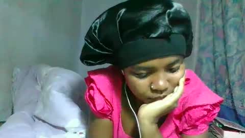 Snapshot of caella98 chatting on 04/17/26, 09:51 caella98 online show from 04/17/26, 09:51