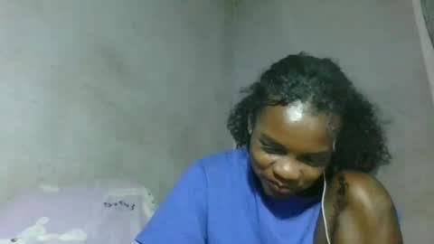 Snapshot of caella98 chatting on 04/18/26, 07:07 caella98 online show from 04/18/26, 07:07