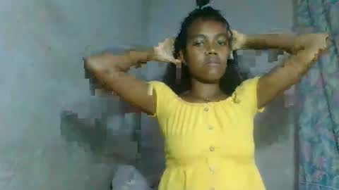 Snapshot of caella98 chatting on 05/02/26, 02:22 caella98 online show from 05/02/26, 02:22