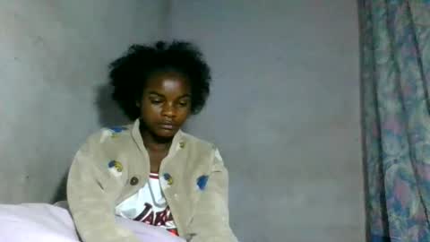 Snapshot of caella98 chatting on 05/09/26, 06:07 caella98 online show from 05/09/26, 06:07
