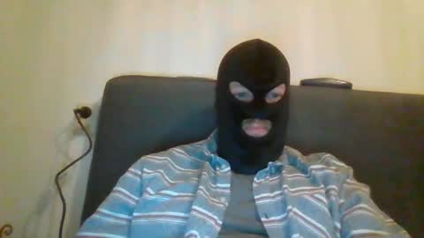 Snapshot of cagegag31 chatting on 01/05/26, 07:28 cagegag31 online show from 01/05/26, 07:28