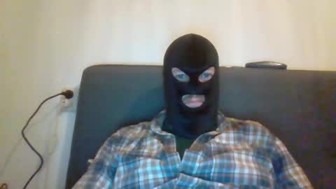 Snapshot of cagegag31 chatting on 01/12/26, 07:19 cagegag31 online show from 01/12/26, 07:19