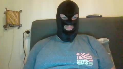 Snapshot of cagegag31 chatting on 03/06/26, 11:39 cagegag31 online show from 03/06/26, 11:39