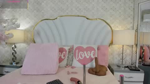 Snapshot of cahitlinbel chatting on 01/08/26, 07:10 Cahitlin online show from 01/08/26, 07:10