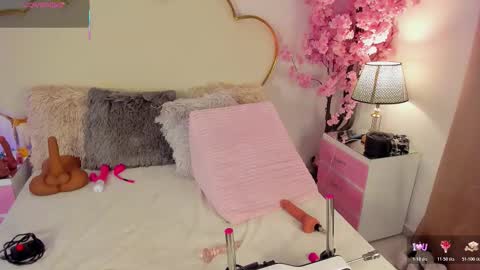 Snapshot of cahitlinbel chatting on 02/12/26, 07:36 Cahitlin online show from 02/12/26, 07:36