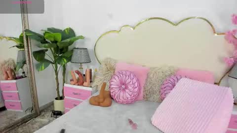 Snapshot of cahitlinbel chatting on 03/03/26, 05:46 Cahitlin online show from 03/03/26, 05:46