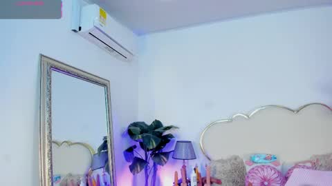 Snapshot of cahitlinbel chatting on 04/14/26, 05:13 Cahitlin online show from 04/14/26, 05:13