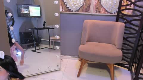 I am Katherine  online show from 04/10/26, 11:04