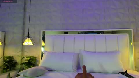 Snapshot of cailynbrowm chatting on 01/28/25, 04:08 CailynBrown online show from 01/28/25, 04:08