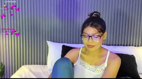 Snapshot of cailynbrowm chatting on 03/11/25, 04:10 CailynBrown online show from 03/11/25, 04:10