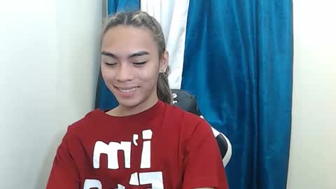 Snapshot of caitessa_bellemoir chatting on 03/20/26, 08:57 caitessa_bellemoir online show from 03/20/26, 08:57