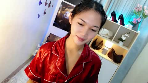 caitlin online show from 11/18/25, 02:28