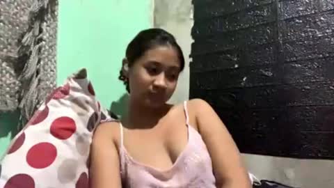 Hi im Caitlyn online show from 04/10/26, 03:39