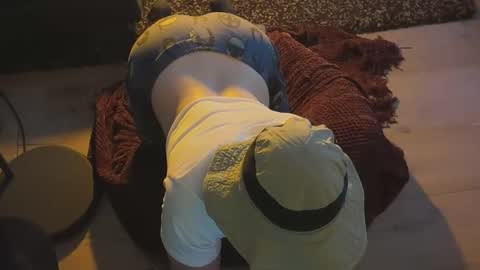 Snapshot of caked_up chatting on 01/11/26, 03:00 Caked Up online show from 01/11/26, 03:00