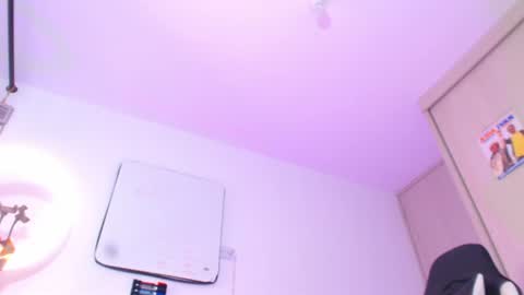 Snapshot of calavalerio chatting on 06/11/26, 12:32 Valerio online show from 06/11/26, 12:32