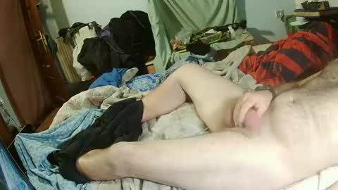 calentorro31979 online show from 01/11/25, 10:51