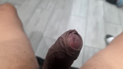 Snapshot of caliexotic4200 chatting on 10/28/25, 05:00 Come and play online show from 10/28/25, 05:00