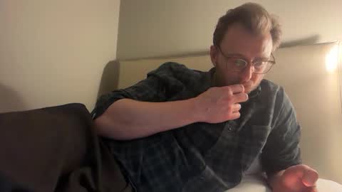 Snapshot of californicater chatting on 04/11/26, 11:53 californicater online show from 04/11/26, 11:53