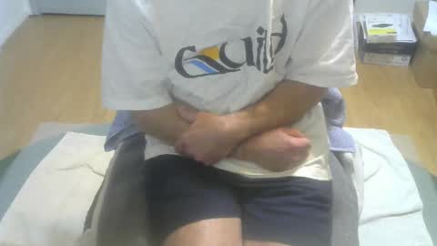 Snapshot of califun4u chatting on 12/17/24, 01:18 califun4u online show from 12/17/24, 01:18