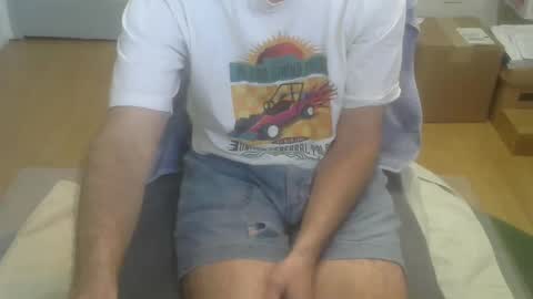 Snapshot of califun4u chatting on 01/27/25, 12:01 califun4u online show from 01/27/25, 12:01