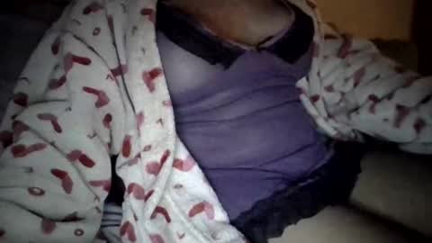 Caligurl   Queen    Head Fluffer In Charge  Goddess of Cocktease   Mistress of Holes online show from 12/09/24, 02:02