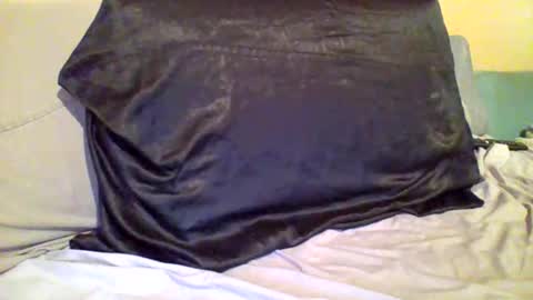 Caligurl   Queen    Head Fluffer In Charge  Goddess of Cocktease   Mistress of Holes online show from 02/23/25, 03:29